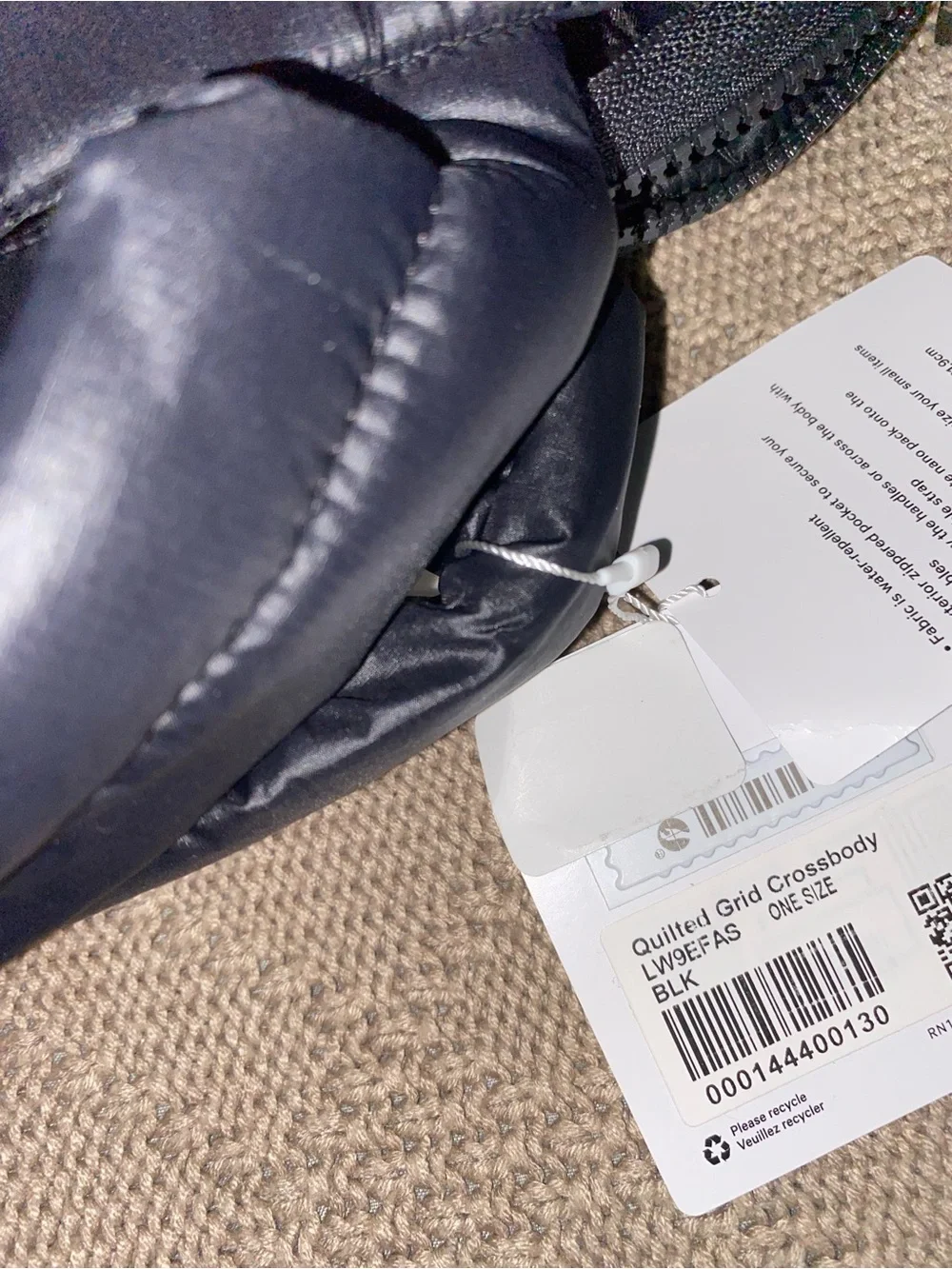 Lululemon mini tote
